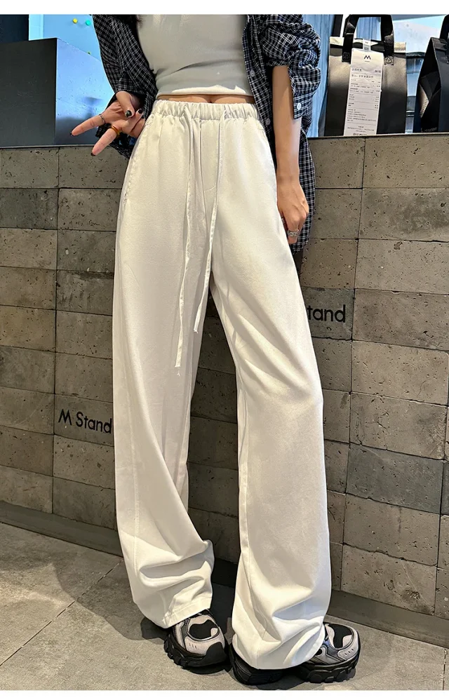 Women's High-Waist Slim Straight Leg Utility Pants Detail