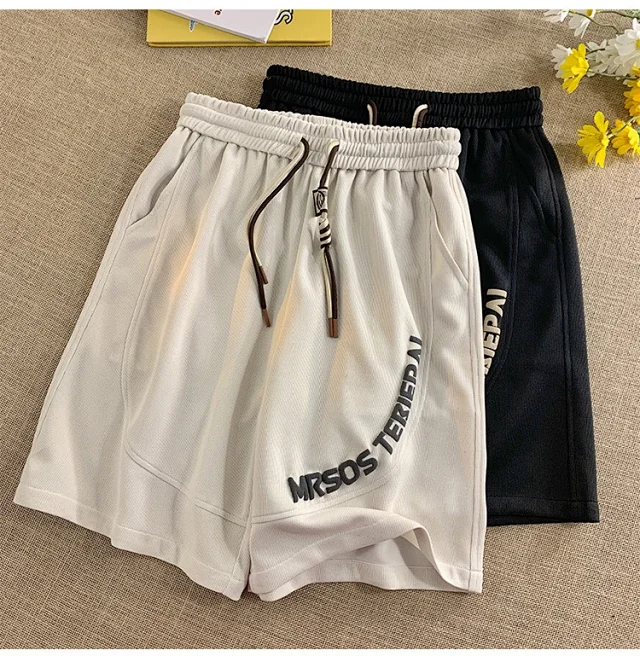 Foam Print Men's Retro Beach Shorts Detail