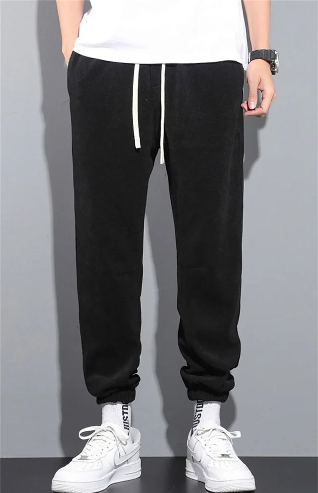 Chenille Classic Harlan Soft Sweatpants Detail