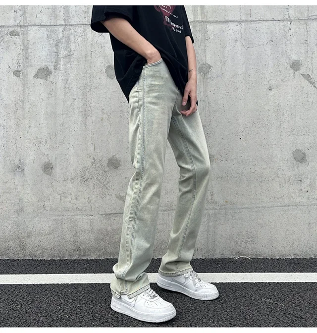 Men's Loose Straight Jeans with Yellow Mud Dyeing Detail
