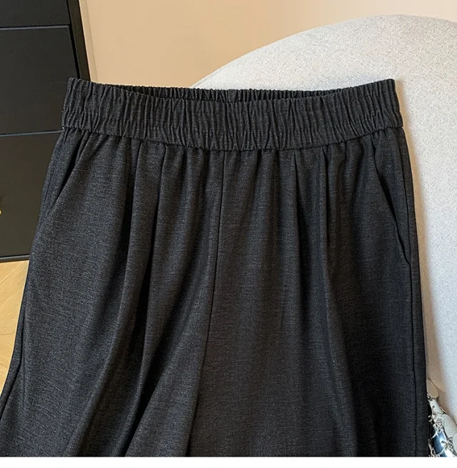 2025 Autumn New Thickened Tencel Denim Ruffle Trim Relaxed Fit Straight Cropped Pants for Women Detail