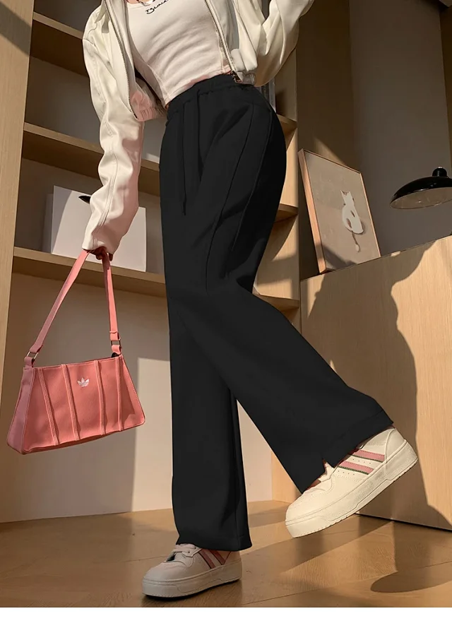 Banana Wide - leg Trousers for Women Detail