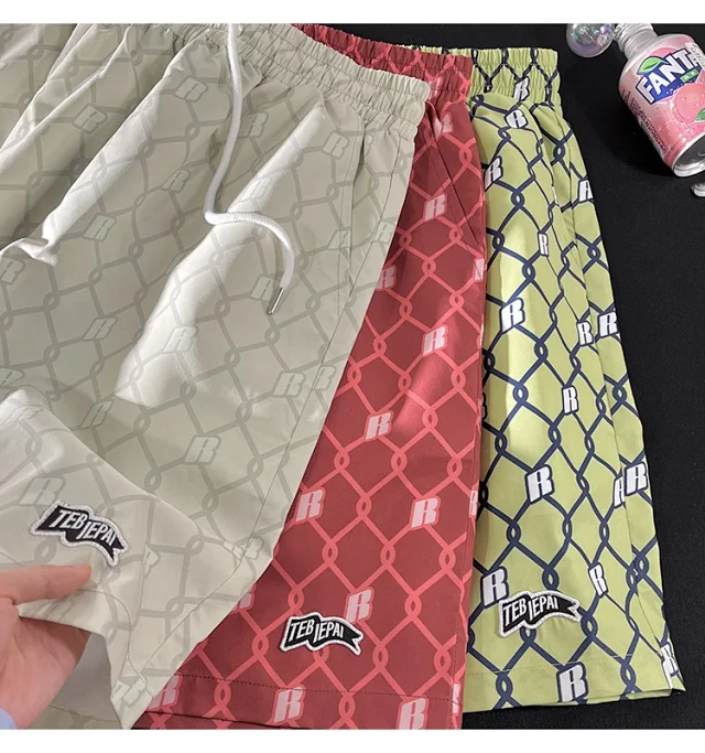 Men's Summer Plaid Patchwork Beach Shorts Detail