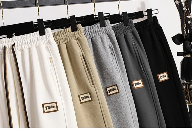 Women's Slimming Winter Joggers Detail