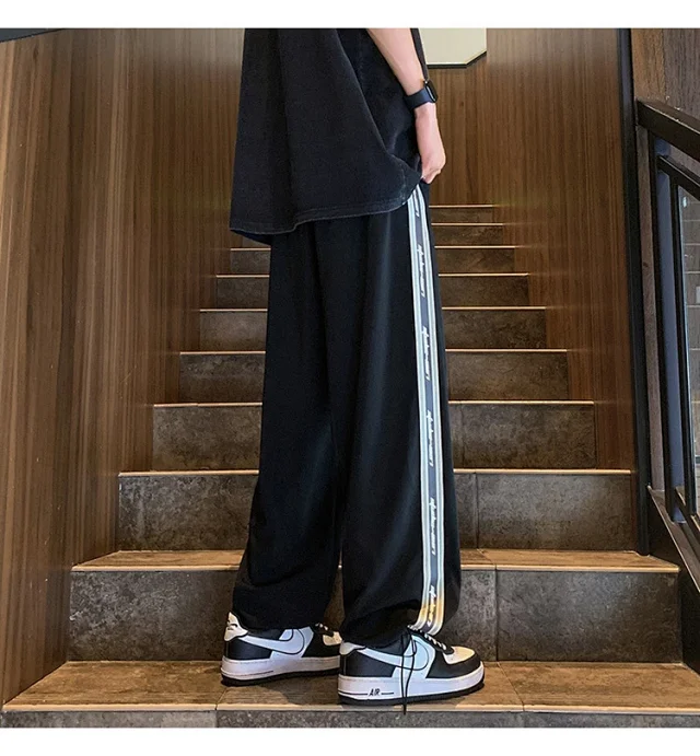 Men's Summer Loose Straight Leg Pants Detail