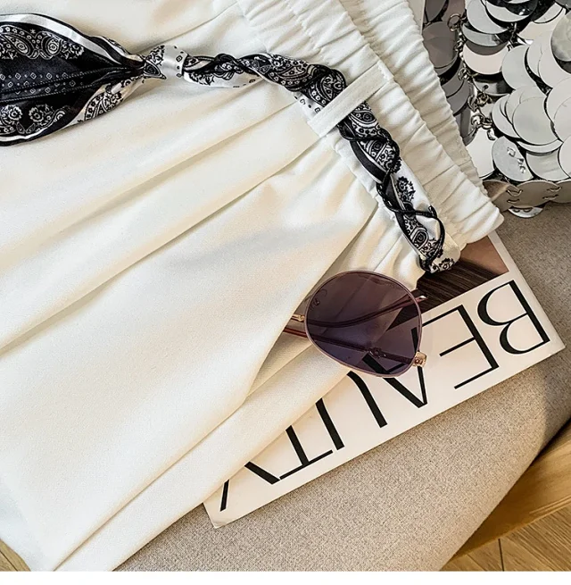 2025 Fall New Loose Scarf Belt Wide-leg Pants Detail