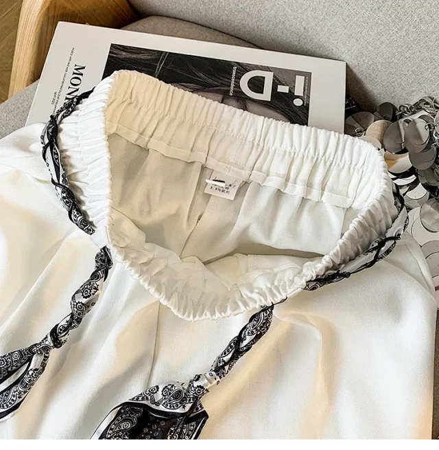 2025 Fall New Loose Scarf Belt Wide-leg Pants Detail