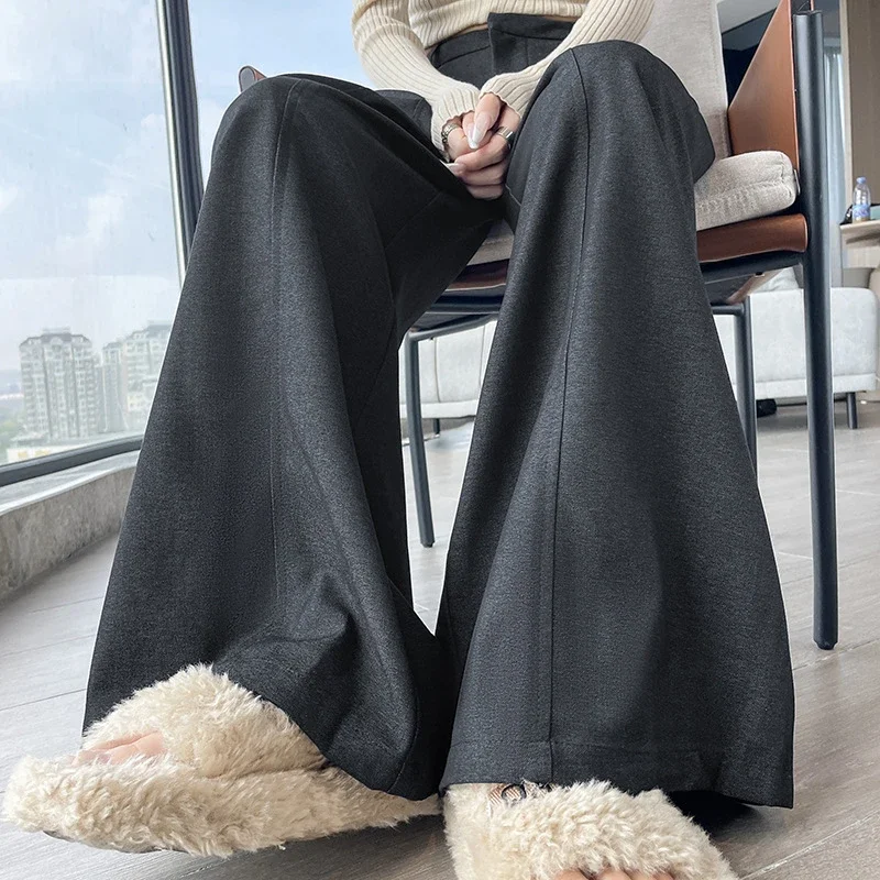 2025 Fall Old Money Style Navy Faux Denim Wide-Leg Pants for Women