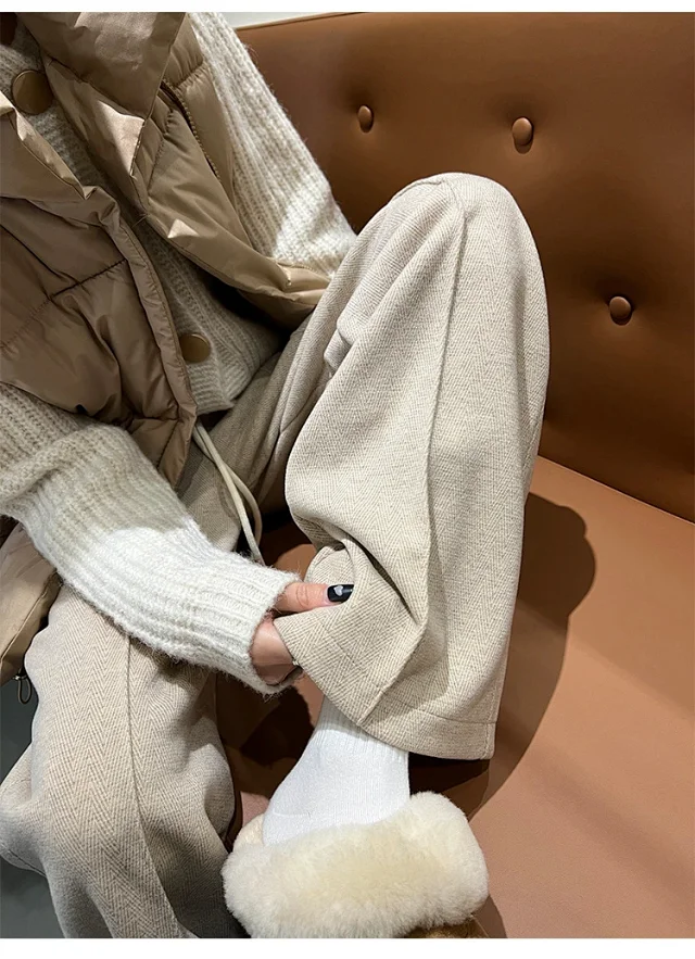 Ladies' Acetate Cashmere Herringbone Straight Pants Detail