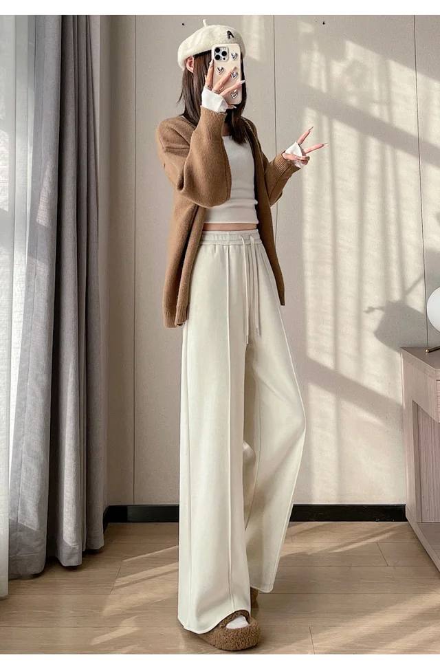 Women's Knitted Cashmere Pants 2025 AW Detail