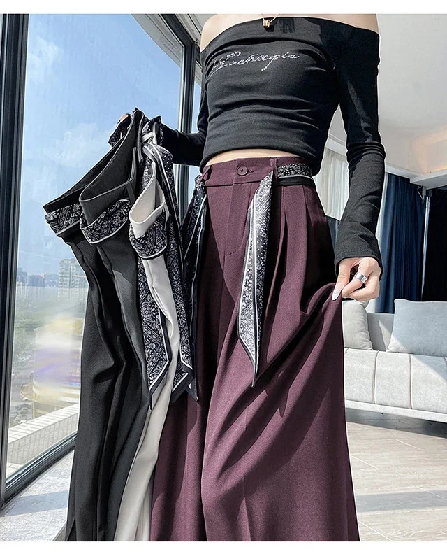 2025 New Women's Silk Belt Drapey Wide - Leg Pants Detail