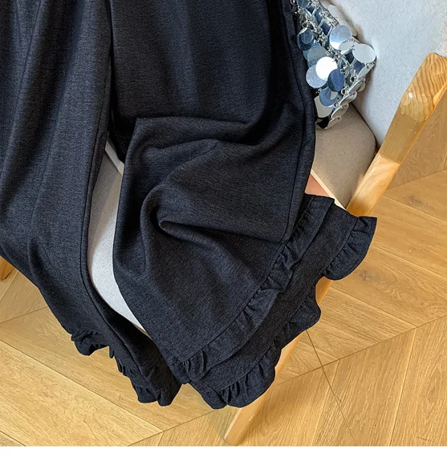 2025 Autumn New Thickened Tencel Denim Ruffle Trim Relaxed Fit Straight Cropped Pants for Women Detail