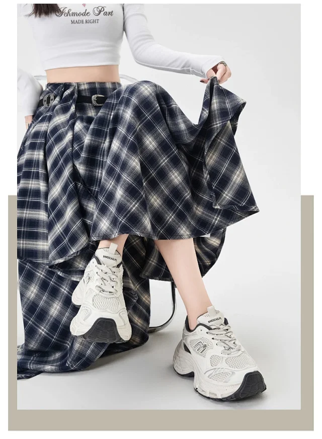 2025 Fall New Korean Black Plaid Irregular High-Waist Midi Skirt for Petite Cuties Detail