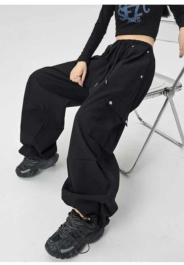 2025 Fall Women's American Streetwear Straight Cargo Pants Detail