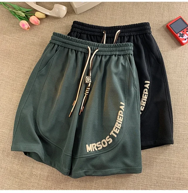 Foam Print Men's Retro Beach Shorts Detail