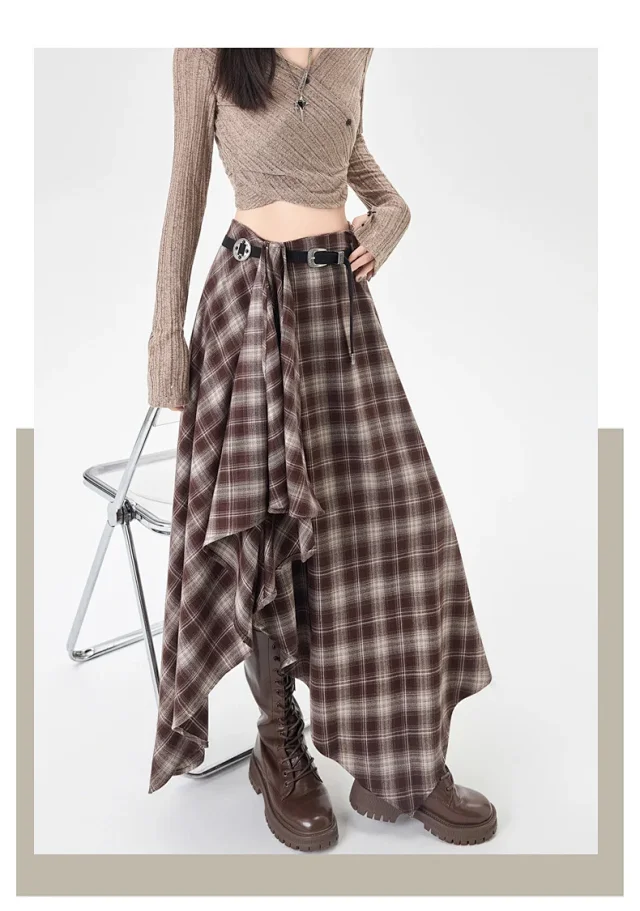 2025 Fall New Korean Black Plaid Irregular High-Waist Midi Skirt for Petite Cuties Detail