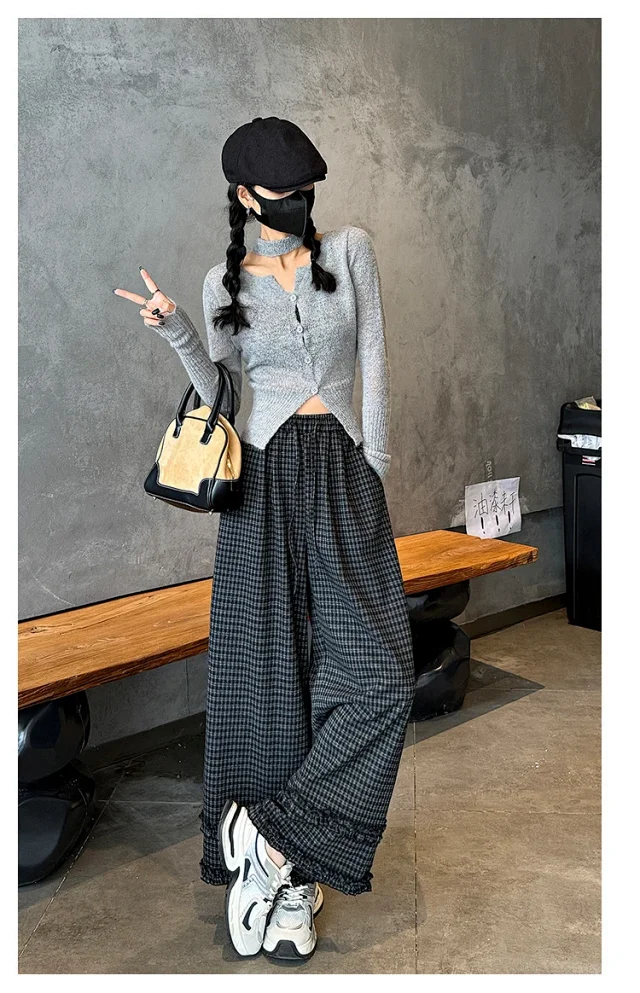 2025 Autumn Women's Ruffled Plaid Wide - leg Pants Detail