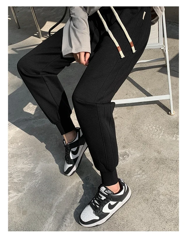 2025 Early Fall Women's Patchwork Joggers Detail