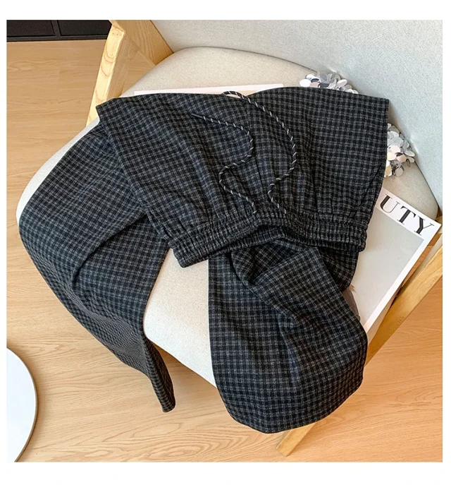 Plaid Wide - leg Pants for Women Detail
