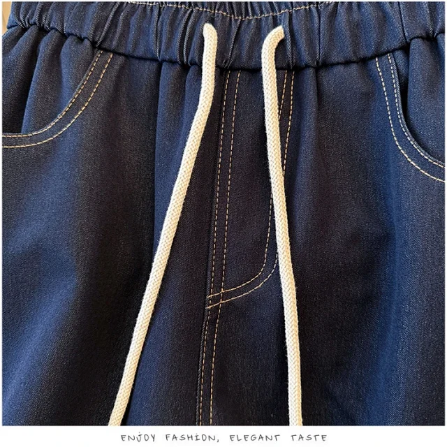 2025 Early Autumn Tencel Soft Denim Wide-Leg Pants for Women Detail