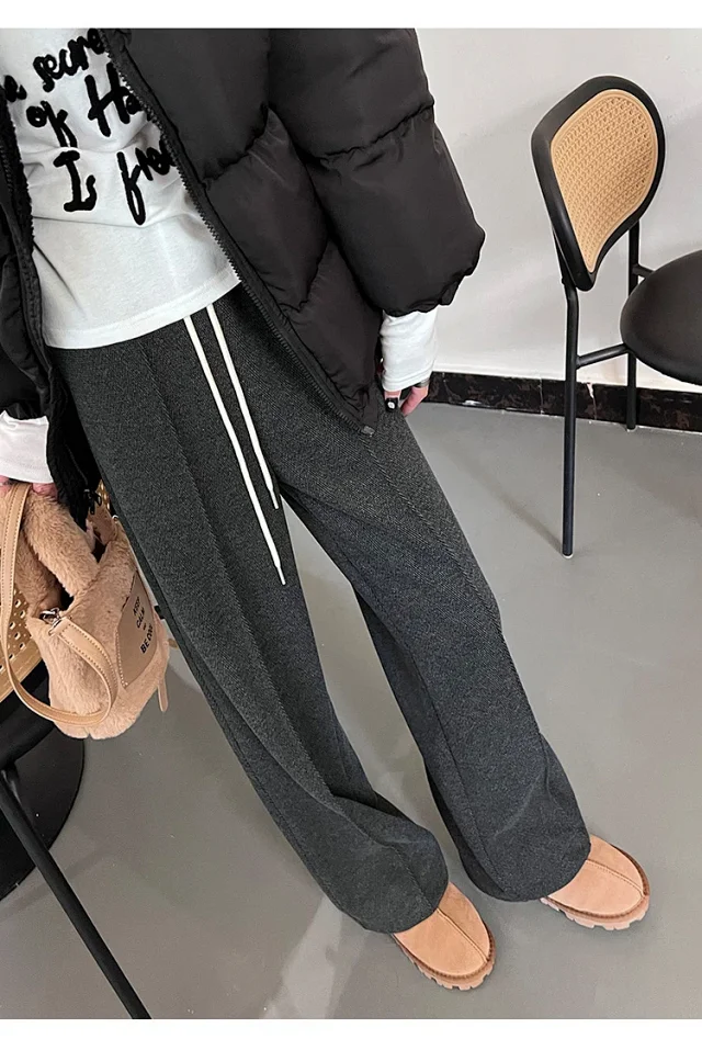 Ladies' Acetate Cashmere Herringbone Straight Pants Detail
