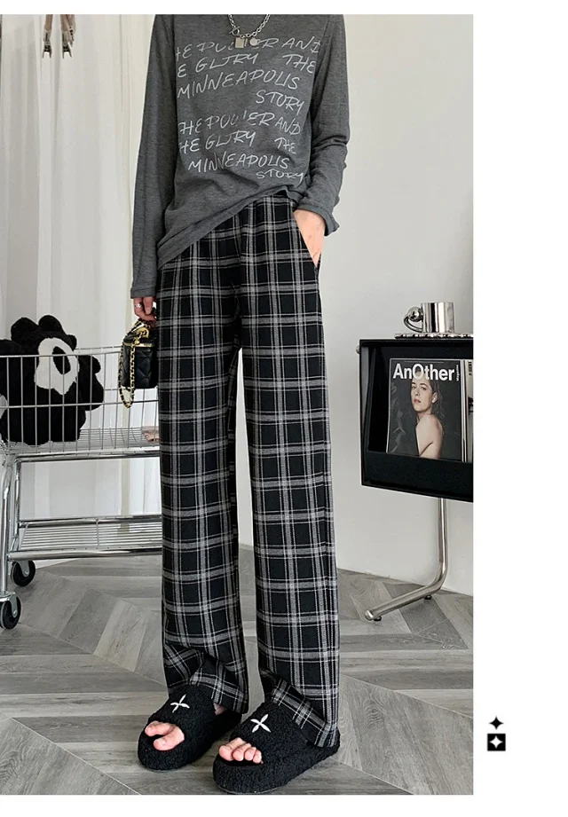 American Checkered Women's Trousers Detail
