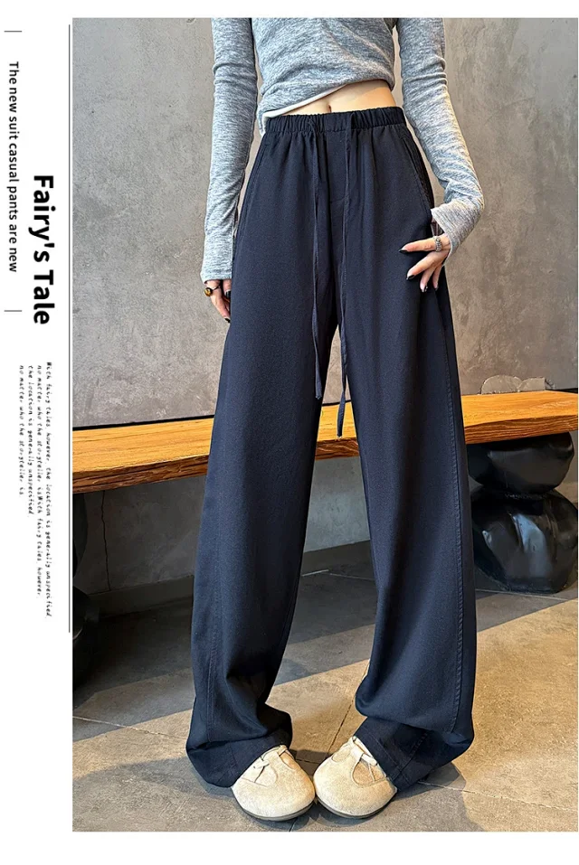 Women's High-Waist Slim Straight Leg Utility Pants Detail