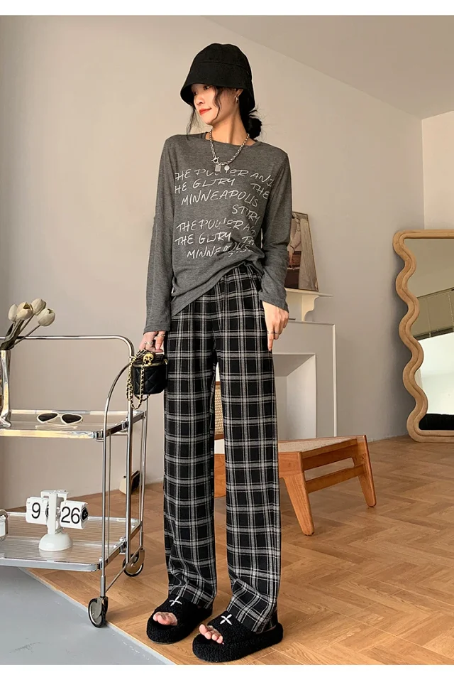American Checkered Women's Trousers Detail