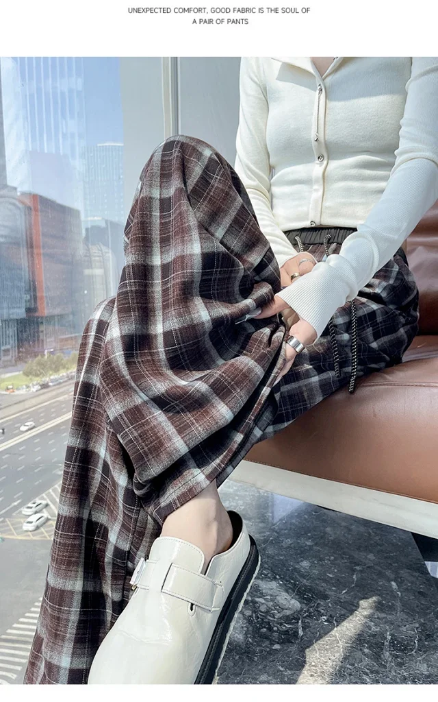 Women's Vintage Plaid Loose High-Waist Pants Detail