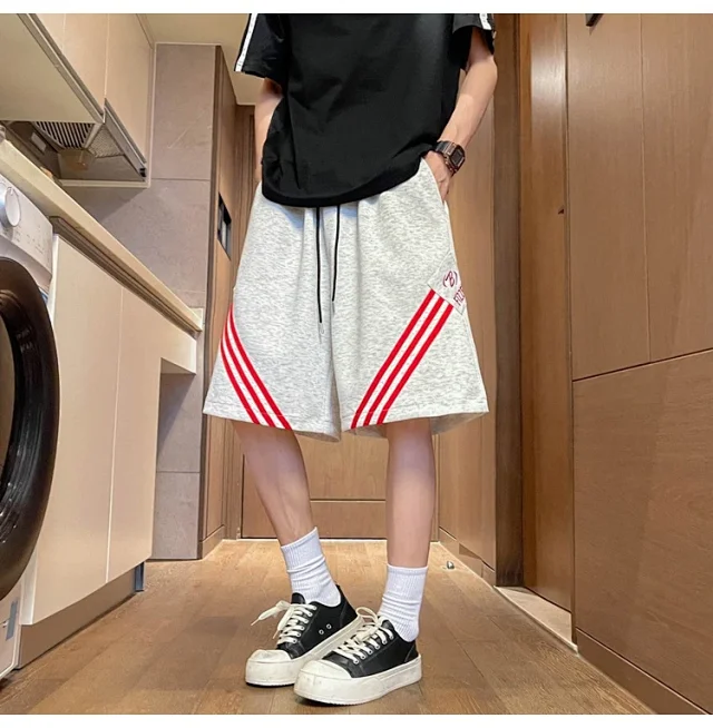 Men's Summer Loose Straight Shorts Detail