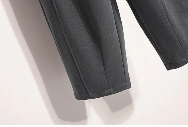 European Style Wide-Leg Sweatpants Detail