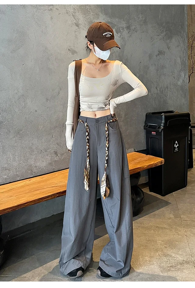 2025 Women's High-Waist Baggy Wide-Leg Cargo Pants Detail