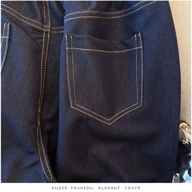 2025 Early Autumn Tencel Soft Denim Wide-Leg Pants for Women Detail