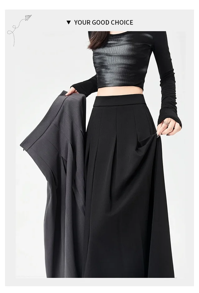 Women's Mid-Length Gray Suit Pleated Skirt Detail
