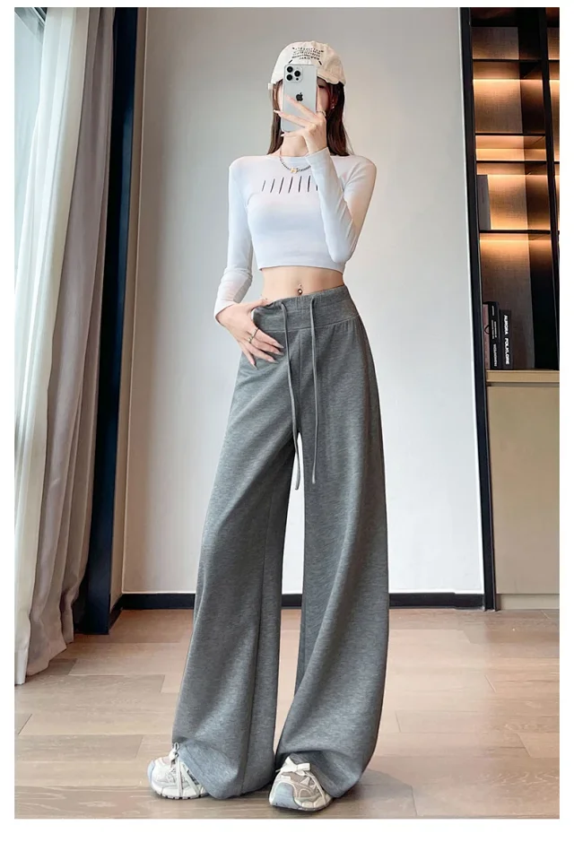 Grey American-style Women's Sweatpants Detail