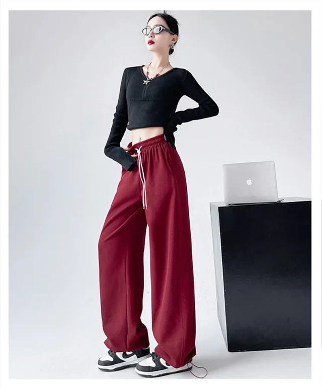 American Wide-Leg Women's Joggers 2025 Detail