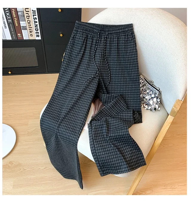 Plaid Wide - leg Pants for Women Detail