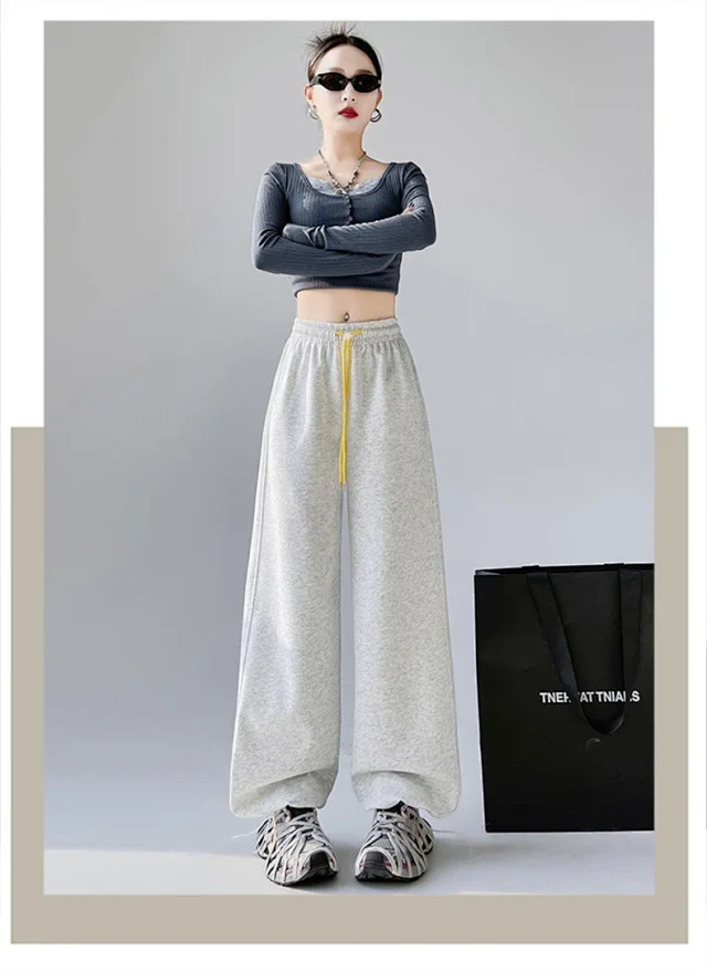American Wide-Leg Women's Joggers 2025 Detail