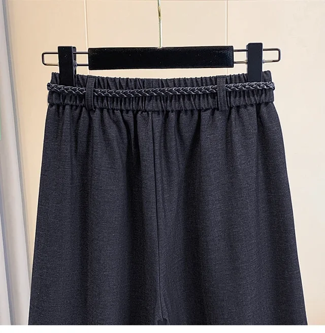 Korean-style Age-defying Wide-leg Casual Pants for Women Detail