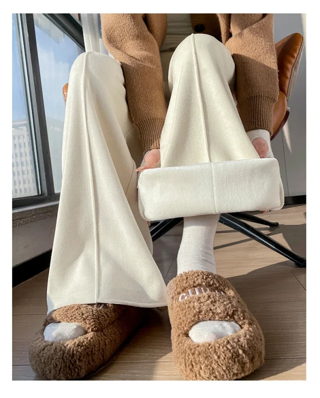 Women's Knitted Cashmere Pants 2025 AW Detail