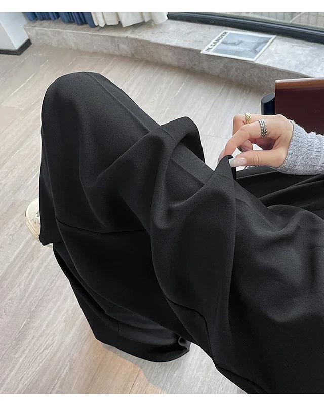 2025 New Women's Silk Belt Drapey Wide - Leg Pants Detail
