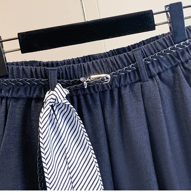 Korean-style Age-defying Wide-leg Casual Pants for Women Detail