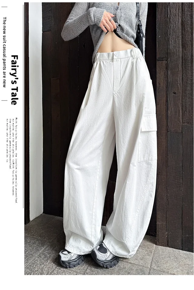 American High-waisted Slimming Cargo Pants Detail