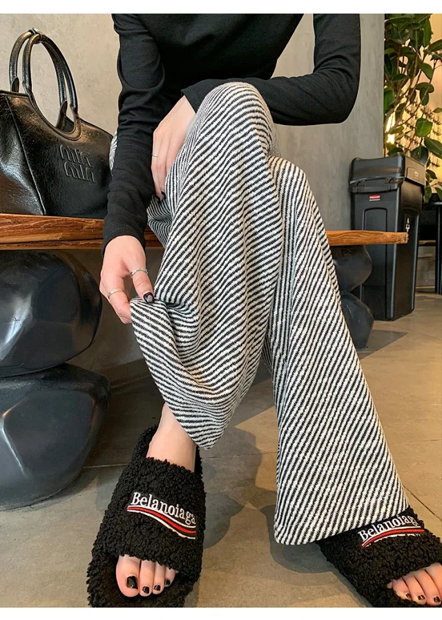 Shiny Striped Wide-Leg Pants for Women Detail