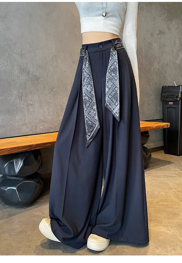 2025 Women's Silk-belted Drapey Wide-leg Pants Detail