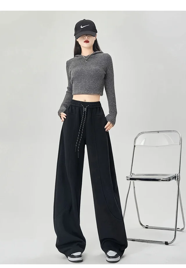 American Sports Multi - Color Banana Wide - Leg Pants Detail