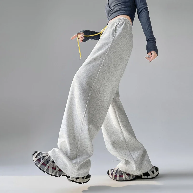 American Wide-Leg Women's Joggers 2025