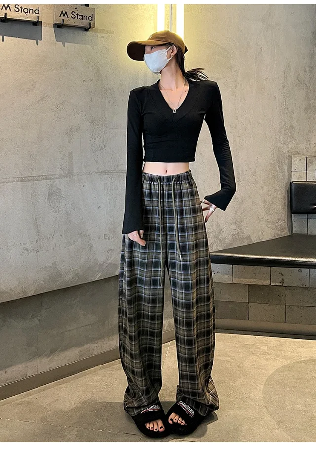 Women's 2025 Fall High-Waist Drawstring Plaid Pants Detail