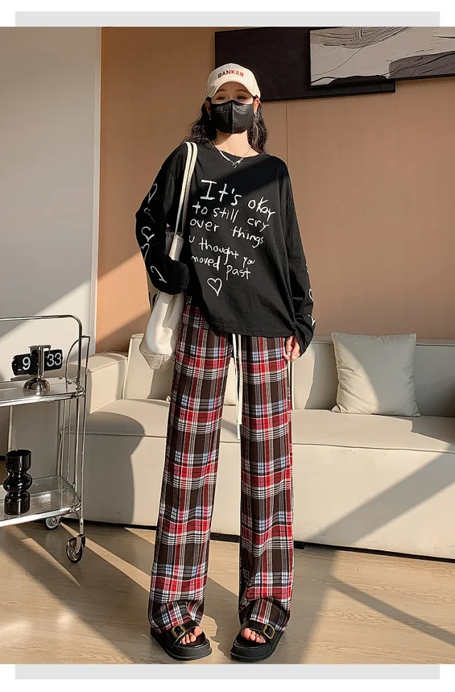 2025 Spring Maillard Plaid Wide-Leg Pants Detail