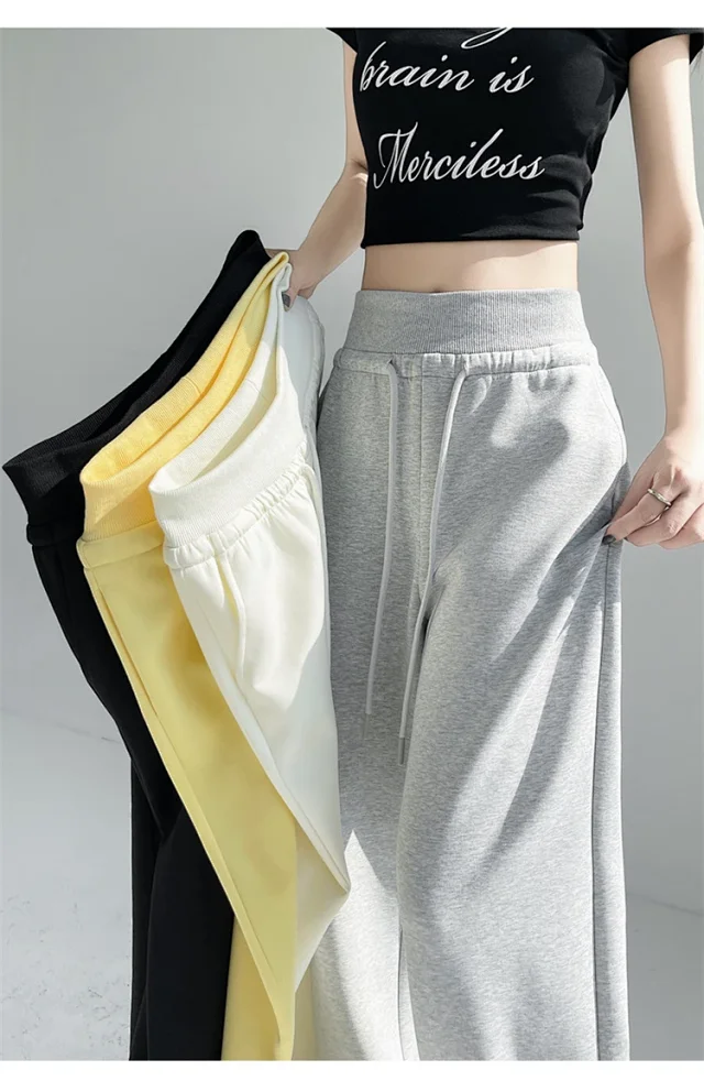 2025 Early Autumn Dopamine Yellow Flared Sweatpants for Women Detail